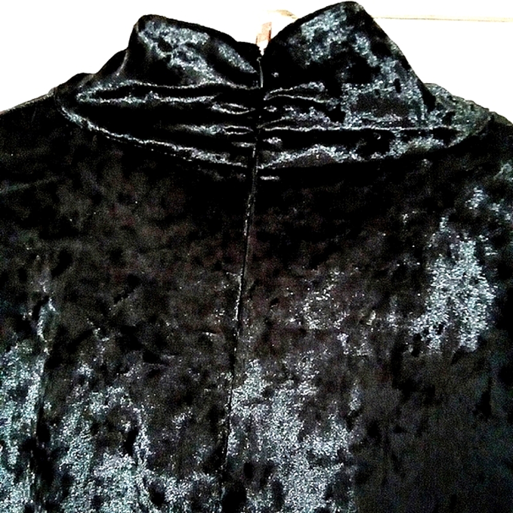 MICHAEL KORS🎀Black VelvetTwist Neckline Blouse with Puff Long Sleeve Sz: L - Picture 6 of 12